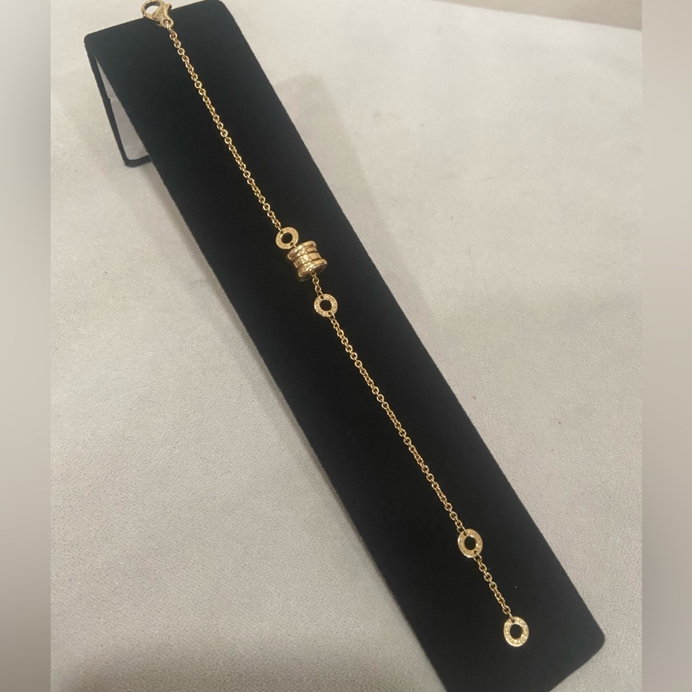 Bvlgari 18K Gold B.Zero1 Bracelet - Picture 5 of 12